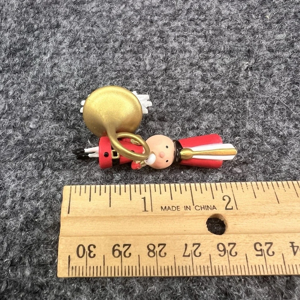2020 Hallmark Festive French Horn Limited Edition Miniature Ornament LPR3441